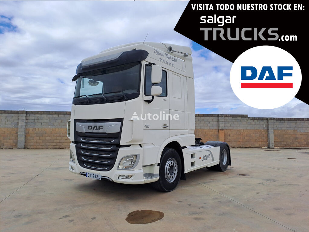 đầu kéo DAF FT XF 530