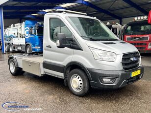 đầu kéo Ford Transit Euro 6