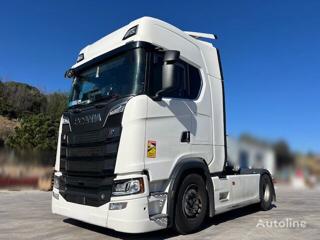 đầu kéo Scania S650-A4X2NA