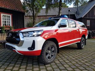 xe cứu hoả Toyota Hilux 2,8 D4-D mới