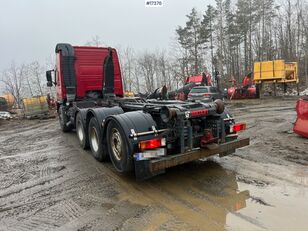 xe chở rác thùng rời Volvo FM12 8x4 hook truck w/ 20t multilift hook WATCH VIDEO