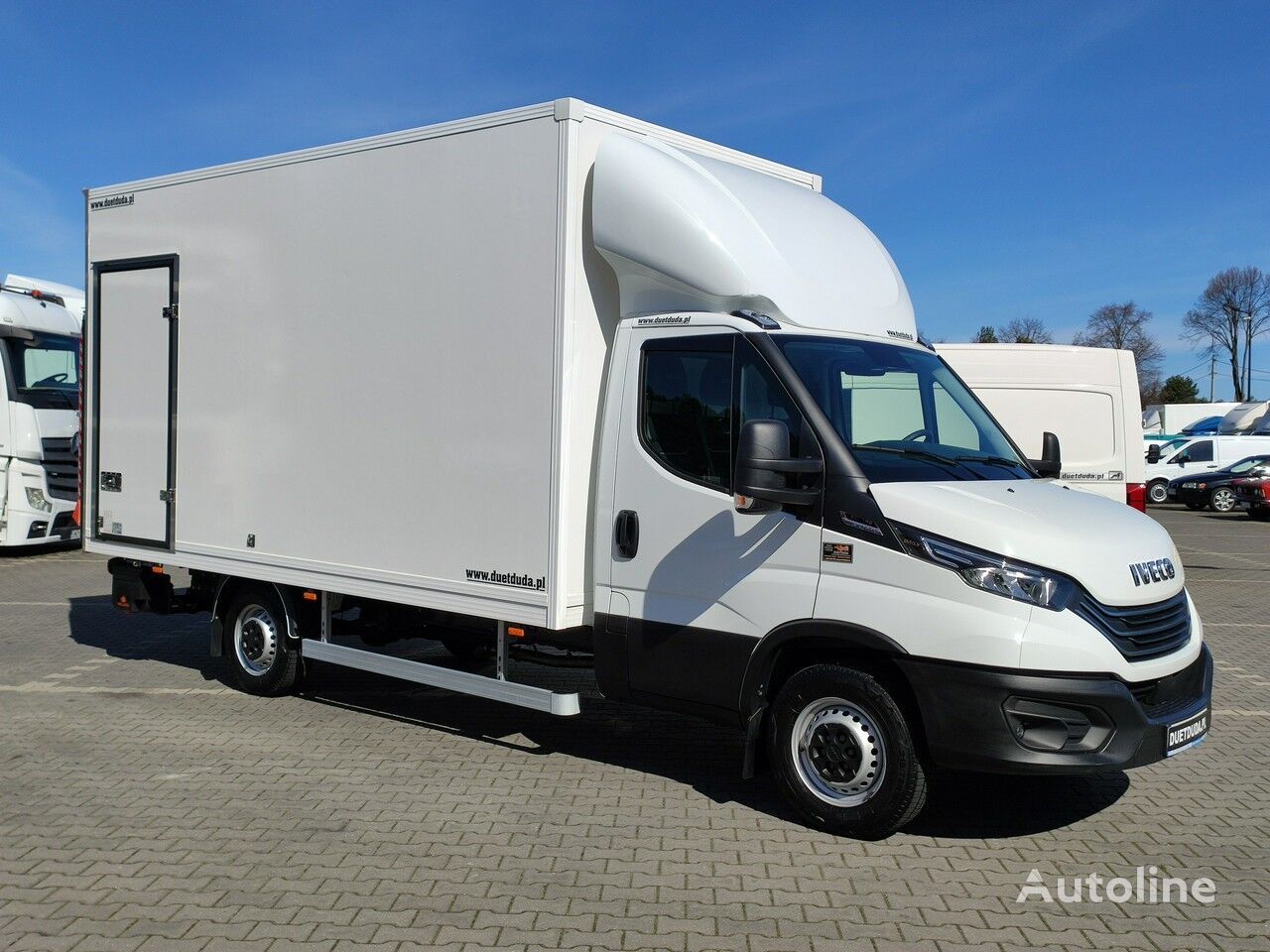 xe tải thùng kín < 3.5t Mercedes-Benz Sprinter