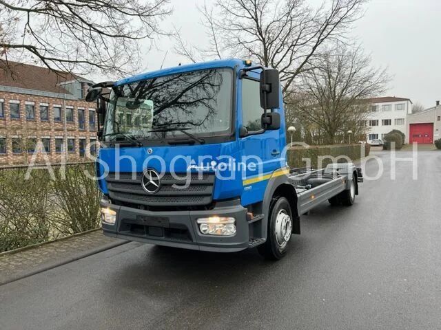 xe tải chassis Mercedes-Benz Atego 1318 4x2/Euro 6/Schaltung/Klima/1218