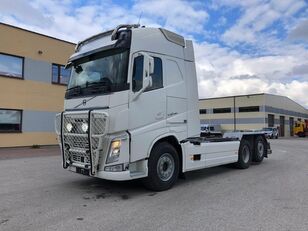 xe tải chassis Volvo FH540 6x2 + HYDRAULICS + VEB