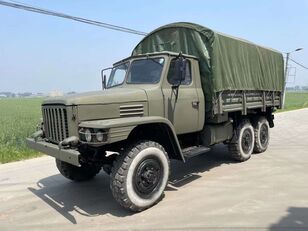 xe tải phủ bạt Dongfeng 240 Army Military Retired Truck