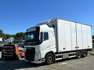 xe tải thùng kín Volvo FH 500